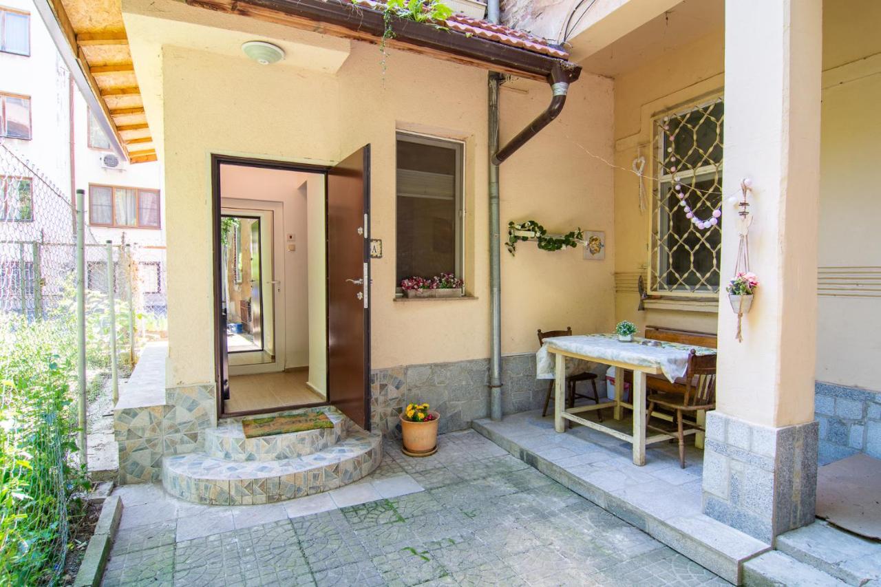 Barcelona Colorful Central Studio W Green Backyard Sofie Exteriér fotografie